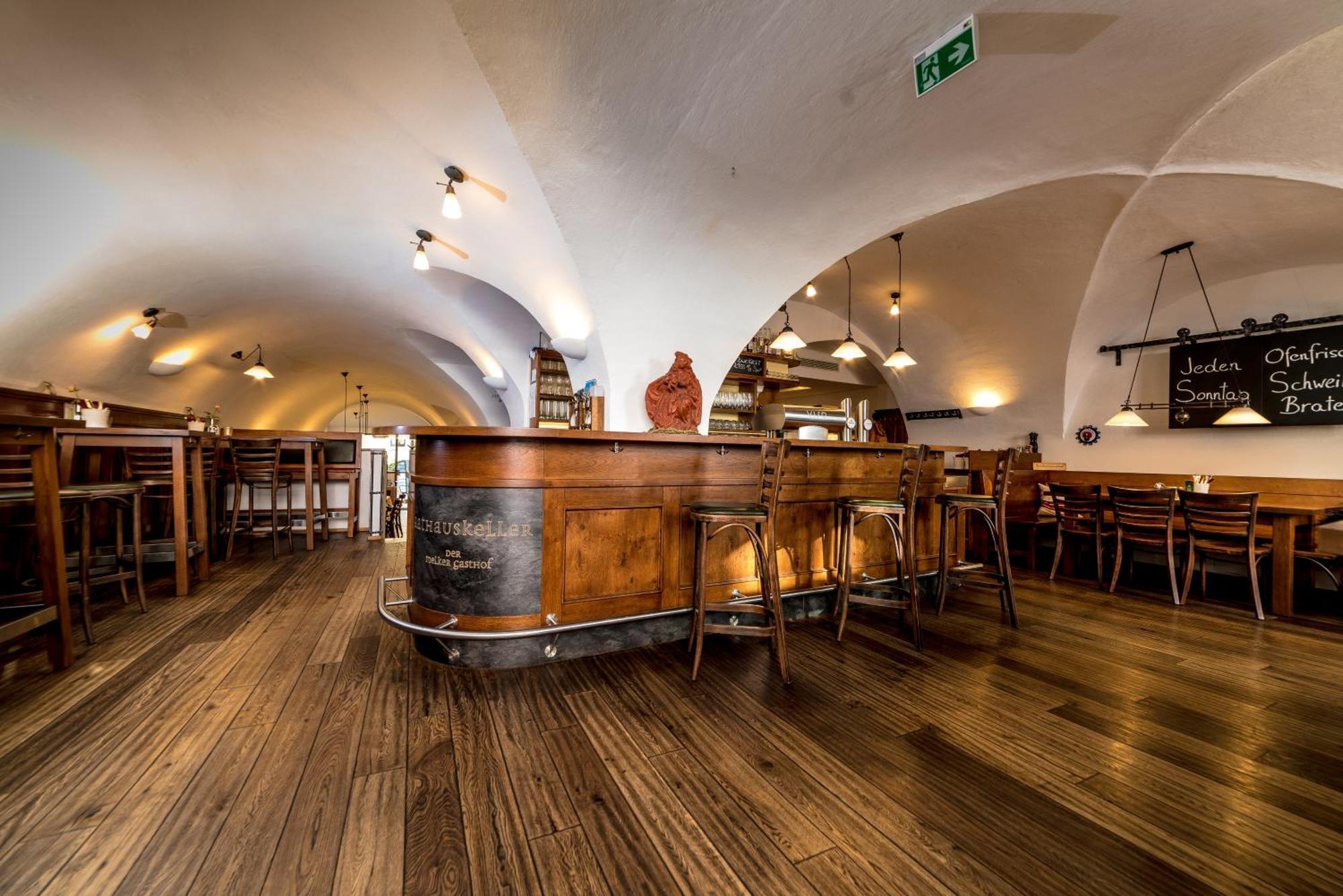 Rathauskeller Melk Hotel Ngoại thất bức ảnh