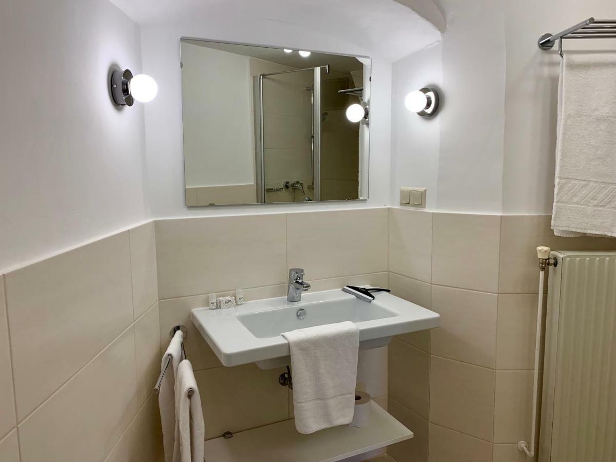Rathauskeller Melk Hotel Ngoại thất bức ảnh